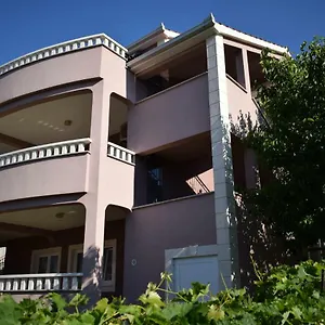 Appartement Bazina, Kaštela